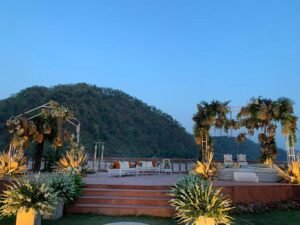 Riverside wedding in jim corbett